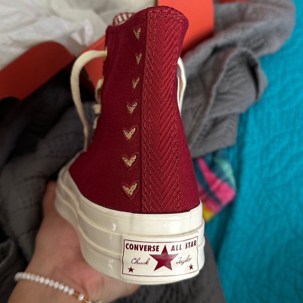 Chuck Taylor Retro 70s high top collectible sneaker - Picture 4 of 5